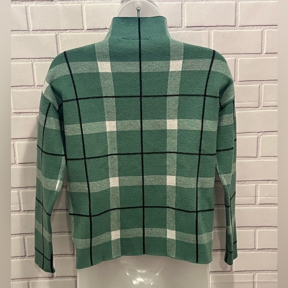 JNY JONES NEW YORK Green Plaid Mock-Neck
Pullover Sweater Size XS - Picture 4 of 6